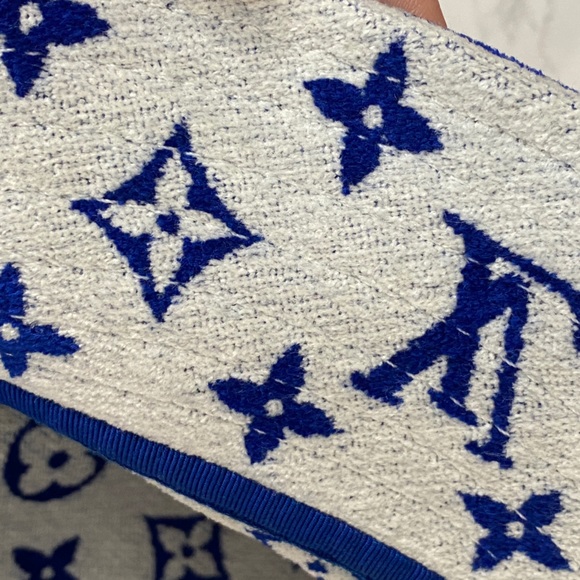 Louis vuitton Bucket Hat Blue - Picture 10 of 14